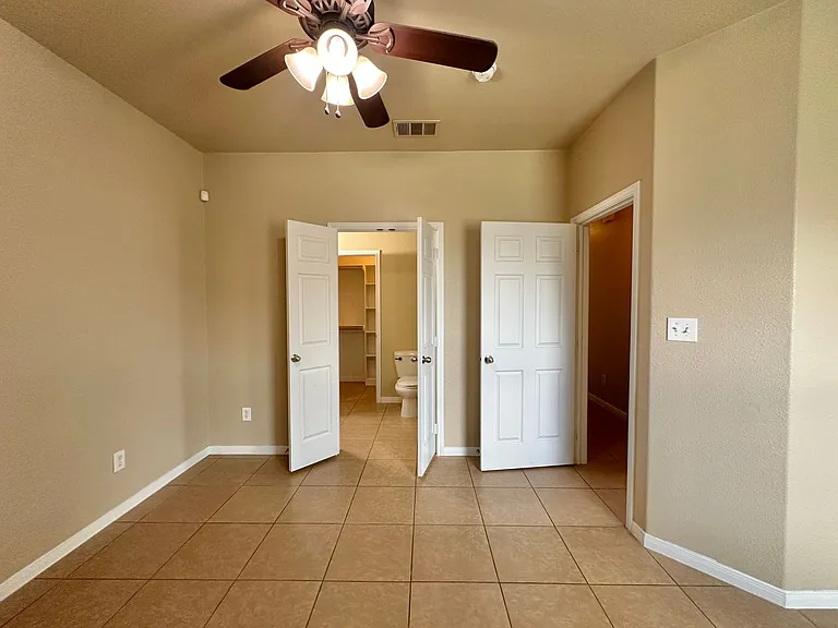 1306 Cavalry Ln — Photo 22