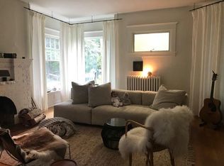 600 Lake Washington Blvd E #D, Seattle, WA 98112