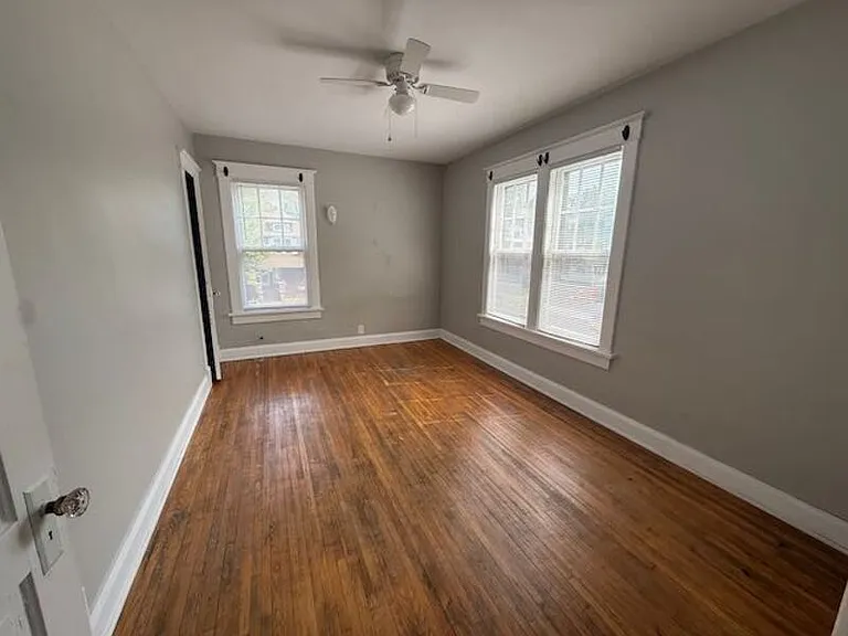415 N Cooper St — Photo 12