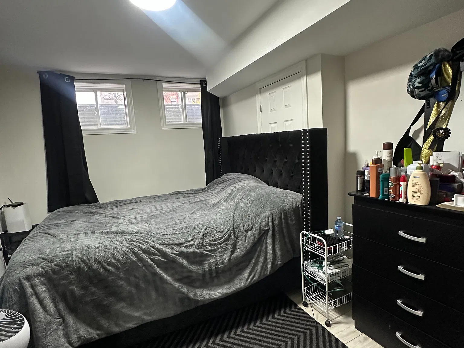 3 bed, $1,800 — Photo 4