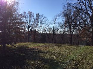 Lot 13 Galena Estates, east dubuque, IL 61025