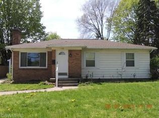 1106 Three Mile Rd NE, Grand Rapids, MI 49505