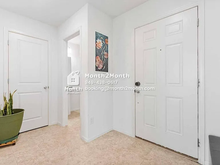 5947 N Orleans St — Photo 26