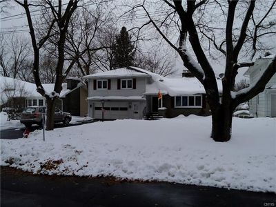 217 Locksley Rd, Syracuse, NY, 13224