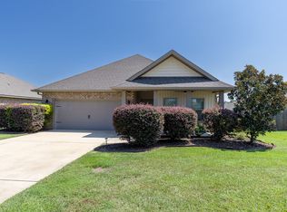 21742 Gullfoss St, Fairhope, AL 36532