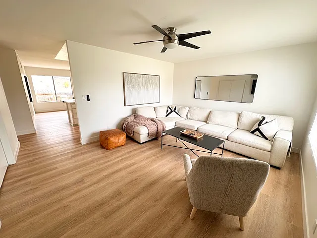 4 bed, 1462 sqft, $5,850 — Photo 3