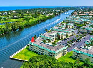 1 Colonial Club Dr APT 303, Boynton Beach, FL 33435