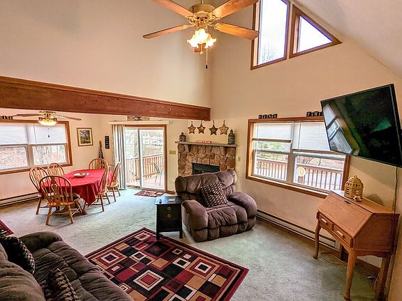 2nd image of 23 Tennyson Cir