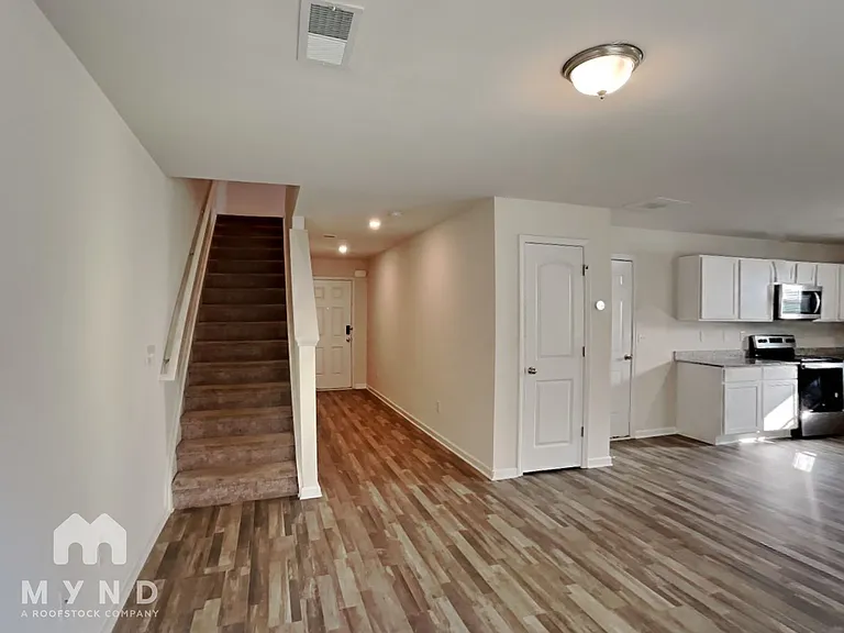 418 Jada Ln — Photo 7