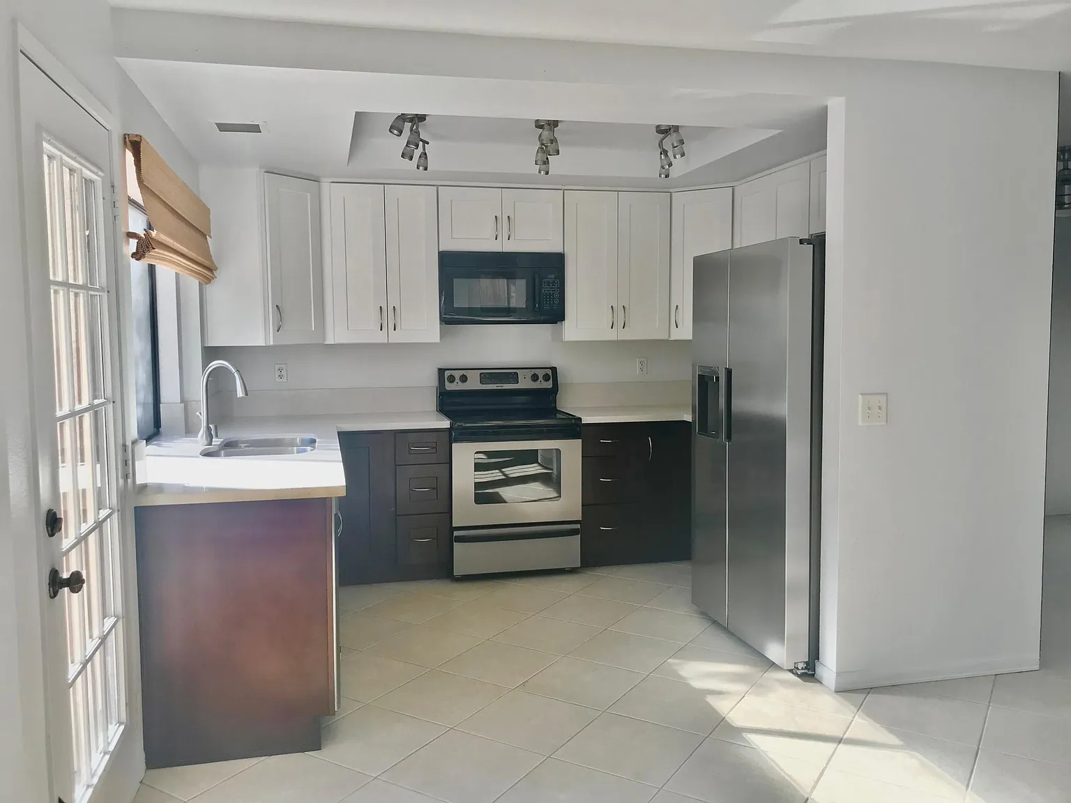 905 Rosemary Ave — Photo 4