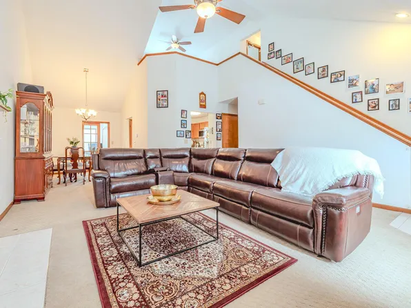 730 Erin St, Lewis Center, OH 43035