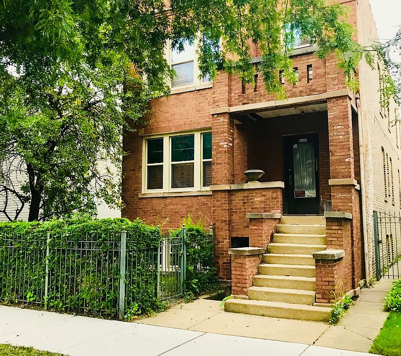 1st image of 5438 W Wrightwood Ave
