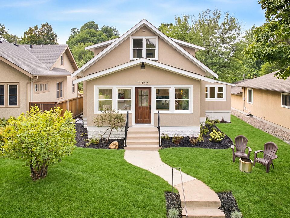 1st image of 2052 Fairmount Ave