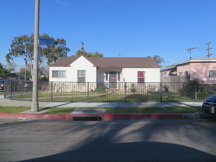 1st image of 2903 Gale Ave