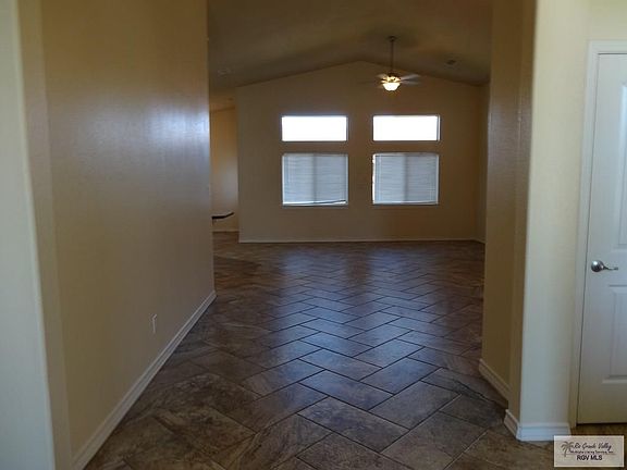 2nd image of 3548 Oviedo