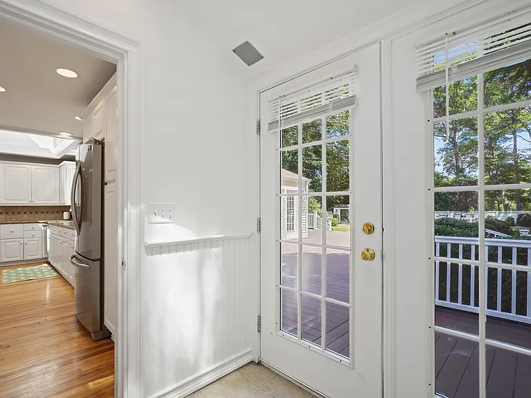 141 Idlewood Dr — Photo 10