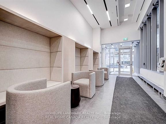 2nd image of 195 Redpath Ave #810