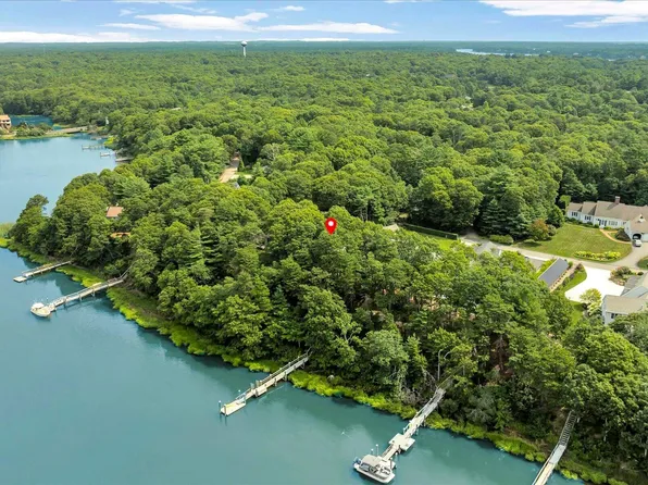 132 Bay Road, Cotuit, MA 02635