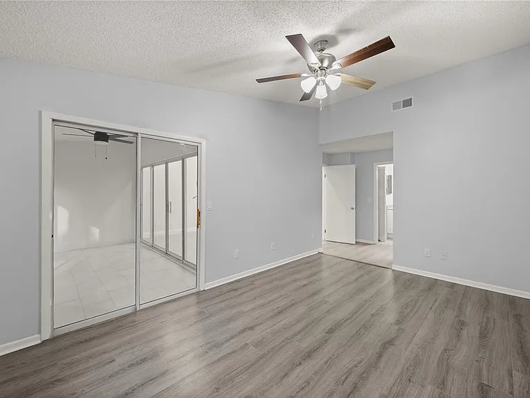 10441 SW 85th Ct — Photo 23