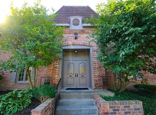 5525 Roxbury Ter APT C, Indianapolis, IN 46226