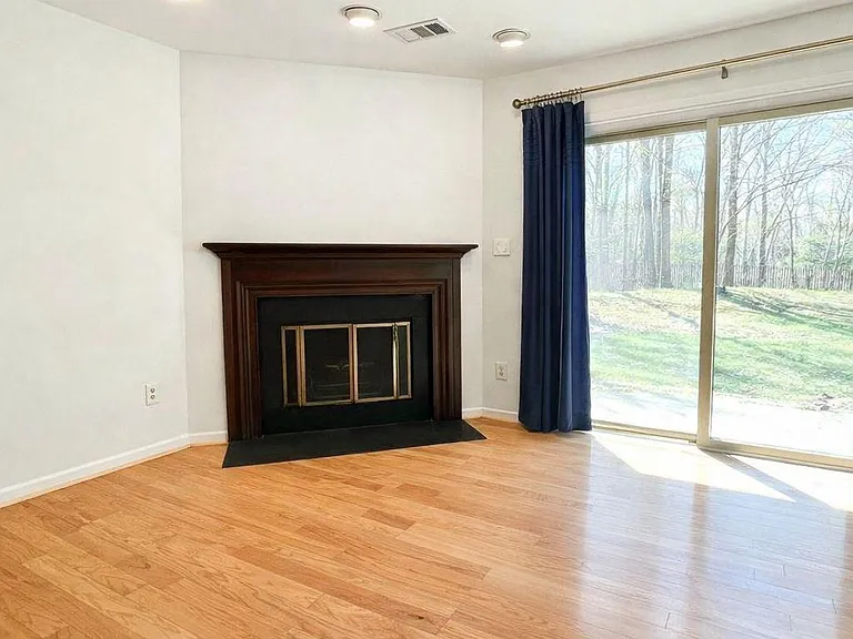 3854B Steppes Ct — Photo 3
