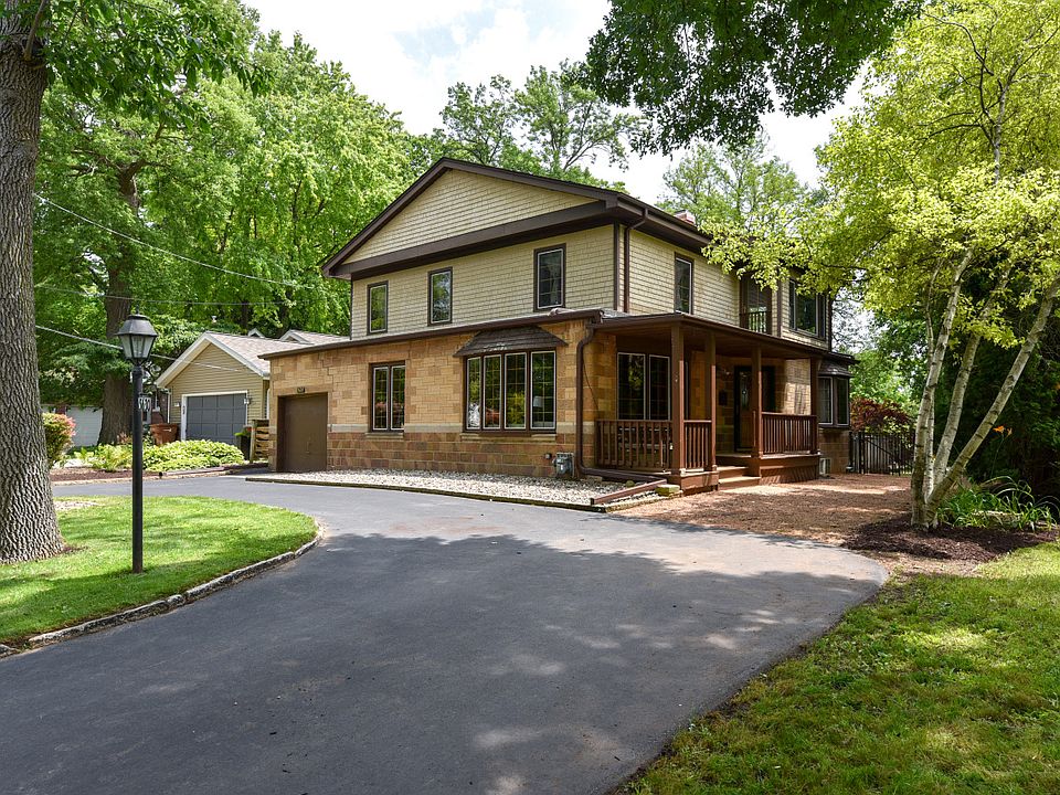 1st image of 5630 N River Forest Dr