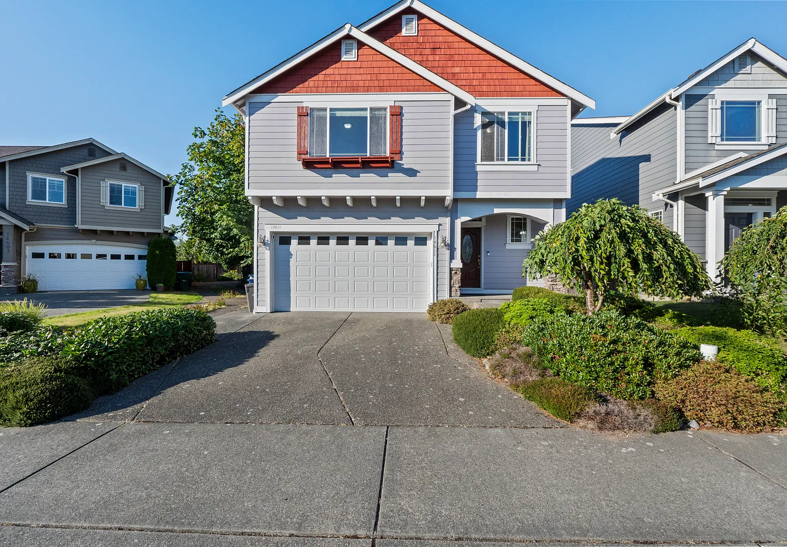 4 bed, 2.5 bath, 2162 sqft, $3,600 — Photo 1