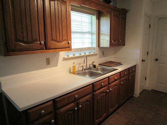 3rd image of 4438 County Road 3133
