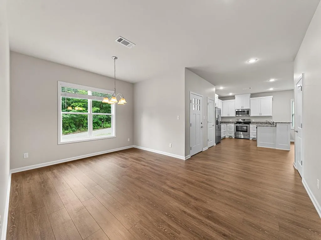 105 Pocola Dr — Photo 4