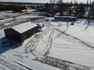 10728 Central Rd, Suring, WI 54174