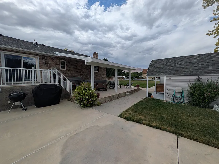 440 Cottonwood Ln — Photo 29