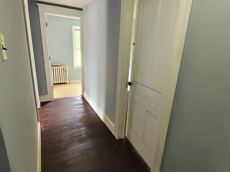 601 Front St #A — Photo 3