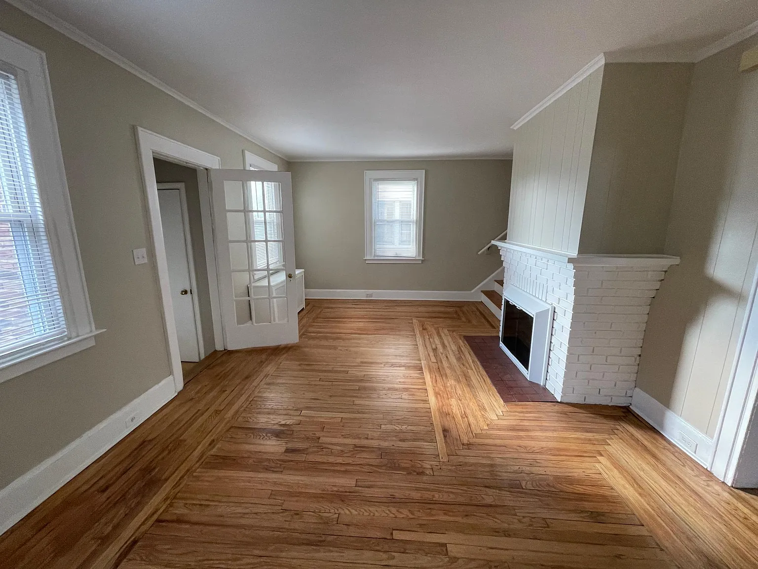 3 bed, 1.5 bath, 1547 sqft, $2,600 — Photo 4