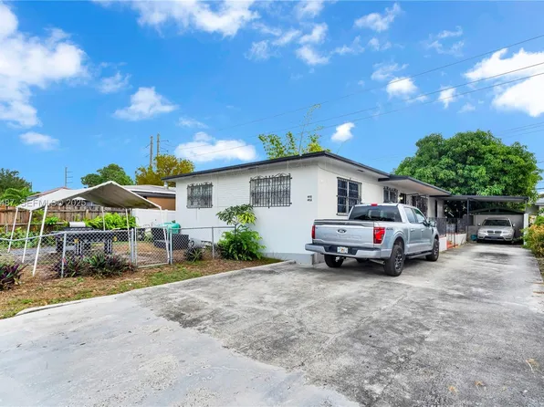 4712 NW 5th St, Miami, FL 33126