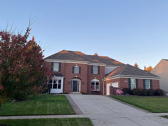 2nd image of 4459 Canterwood Dr NE