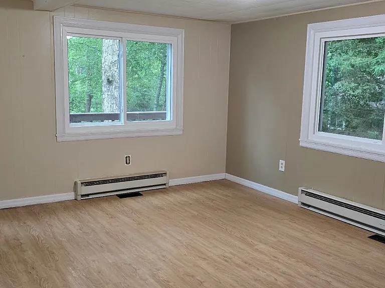 326 Wild Acres Dr — Photo 4