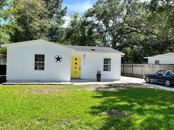 2nd image of 303 W Francis Ave