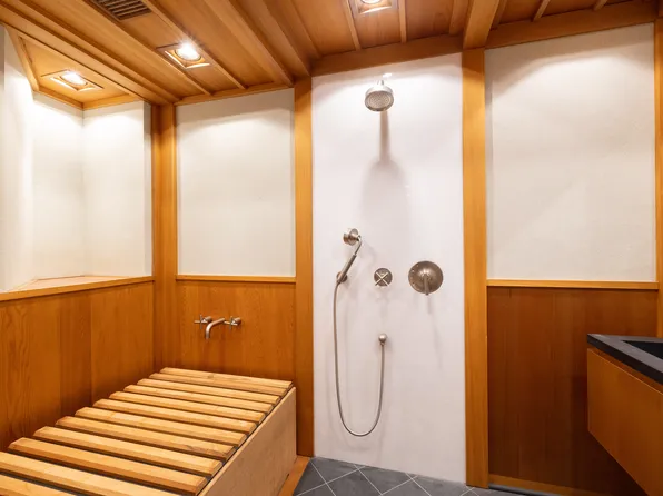 7 Sutton Square image 13 of 18