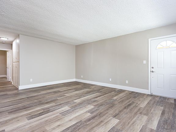 2nd image of 4833 Kansas St APT 103