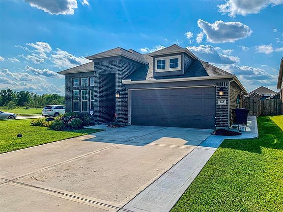 3rd image of 262 Rolling Creek Ln