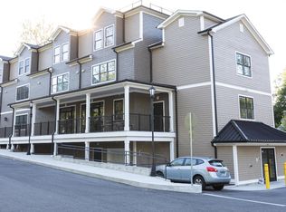 887 Federal Rd UNIT 5, Brookfield, CT 06804