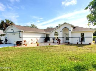 20 Lake Meadow Way, Ormond Beach, FL 32174