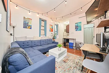 Rented by Living New York
