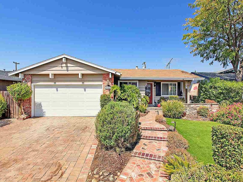 1st image of 1671 Saralynn Dr