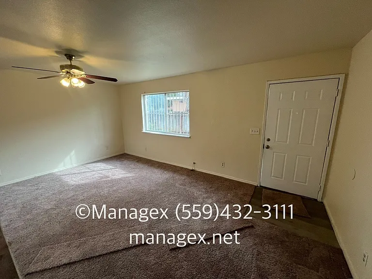 554 S Backer Ave — Photo 4