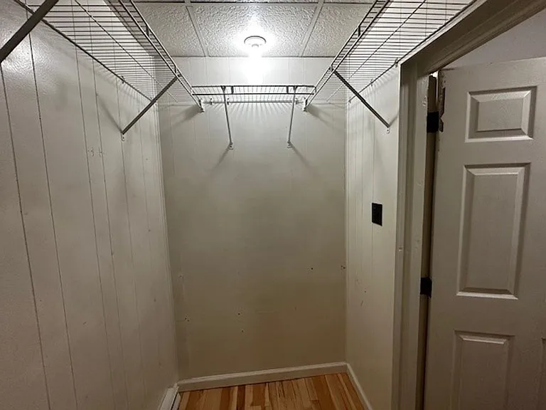 50 Lincoln Ave — Photo 23
