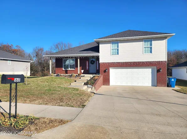 160 Saturn Ct, Holts Summit, MO 65043