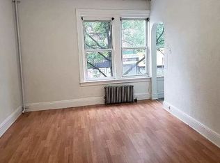 253 Parkside Ave #2F, Brooklyn, NY 11226
