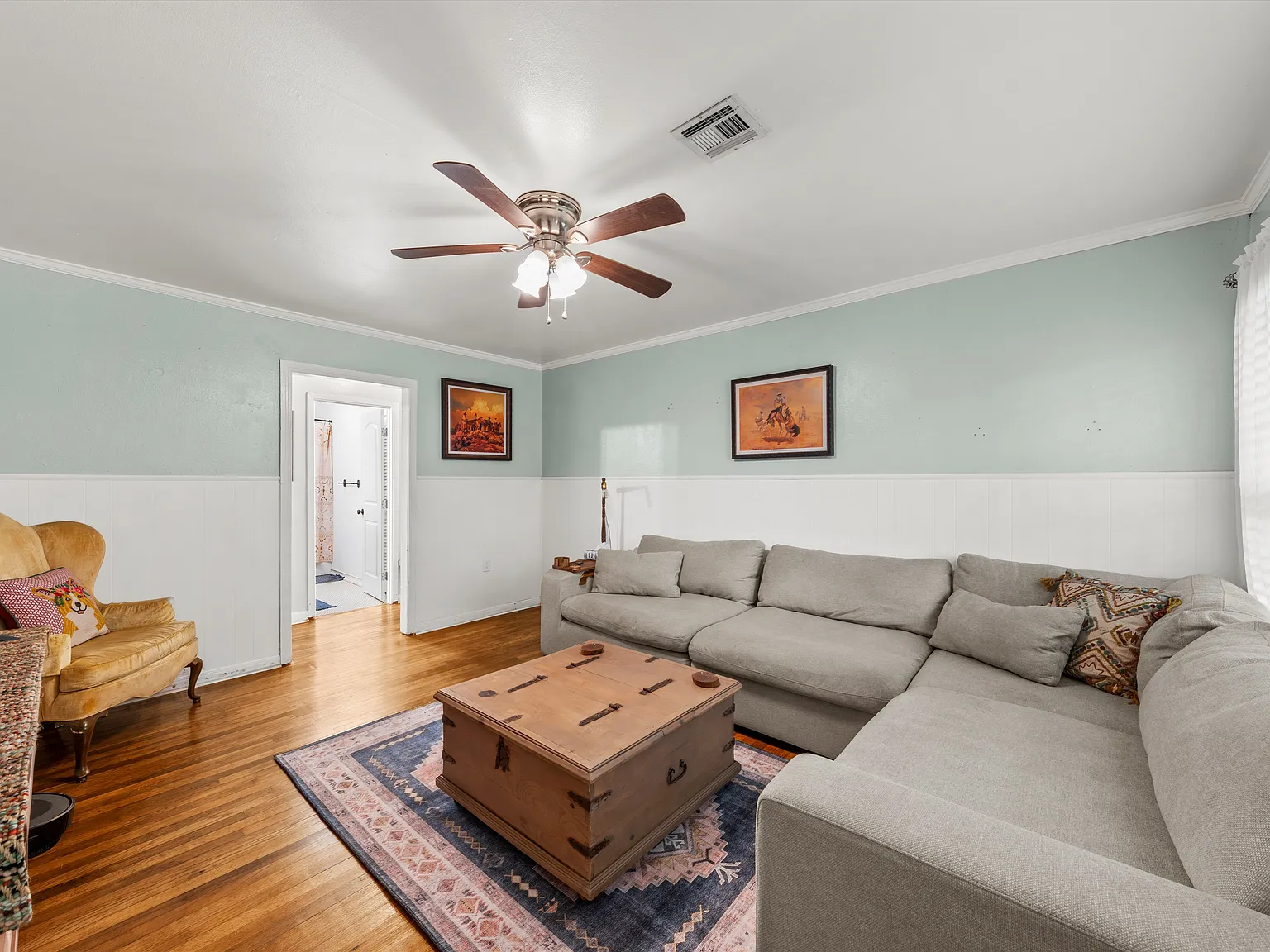 2 bed, 860 sqft, $1,250 — Photo 4