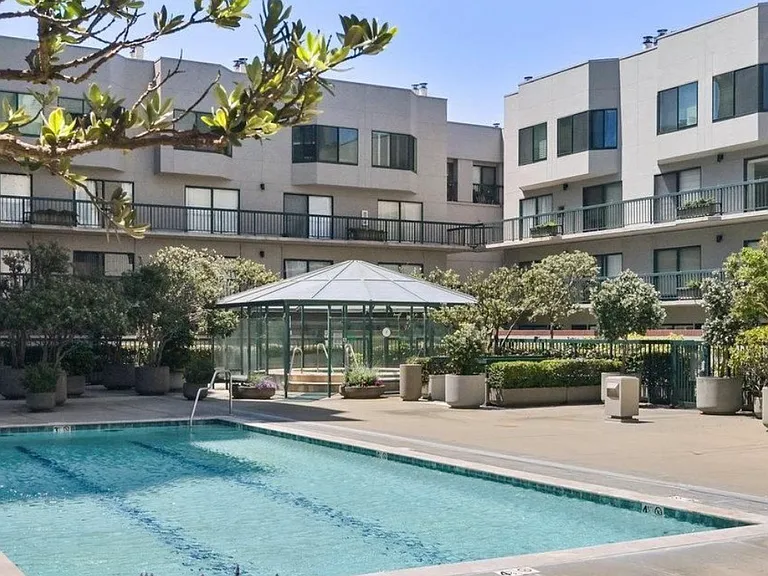 601 Van Ness Ave #827 — Photo 15